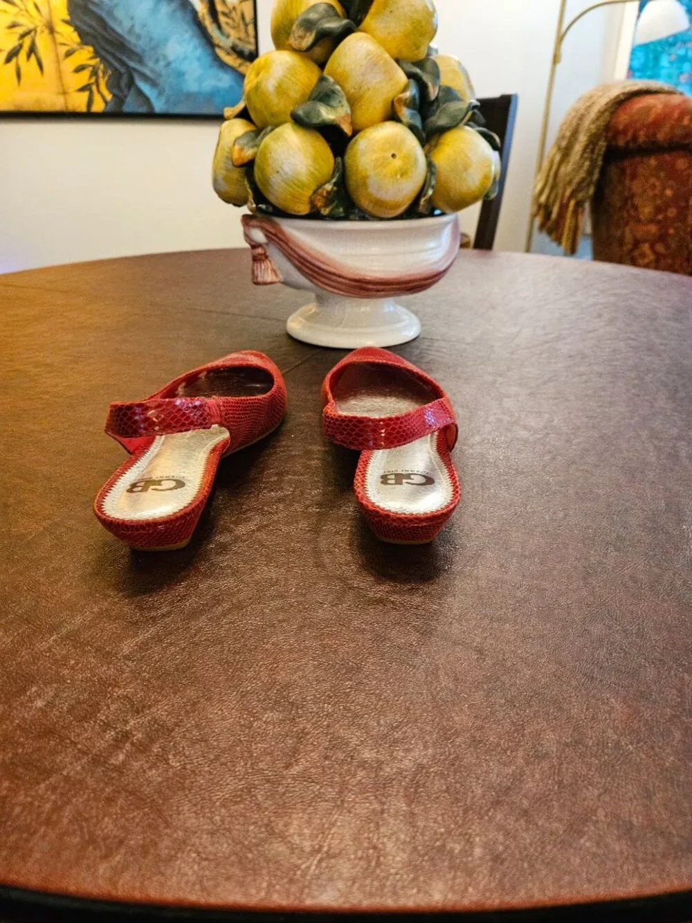 Shoes - Picture 2 of 4